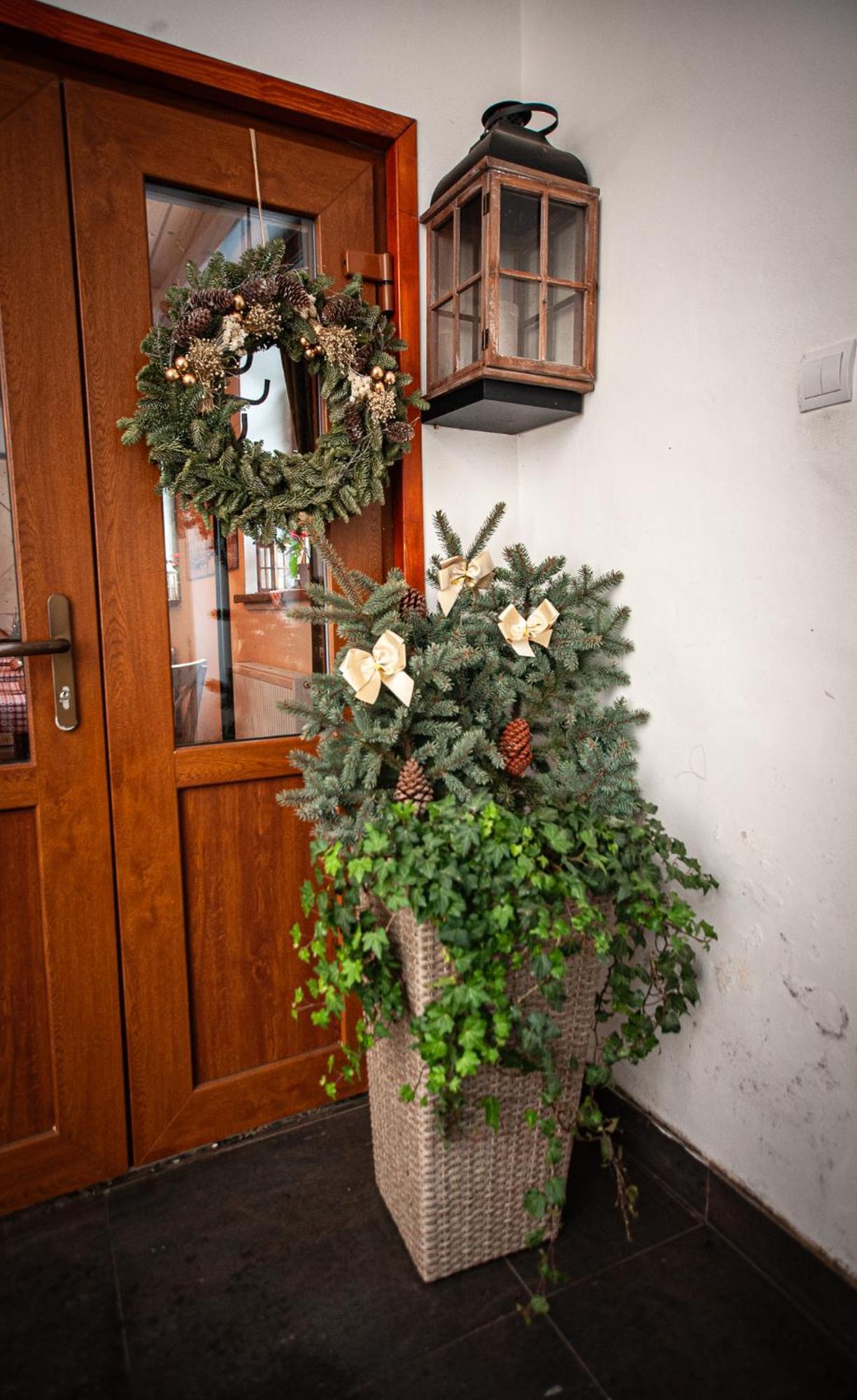 Hostinec pod úbočou Valaská Exteriér fotografie