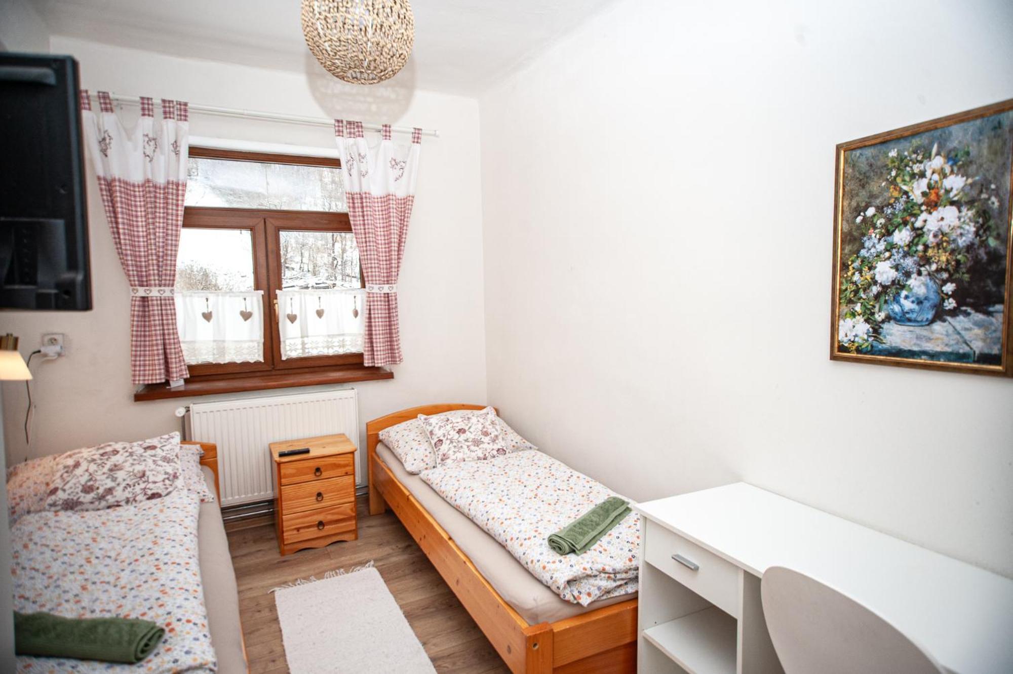 Hostinec pod úbočou Valaská Exteriér fotografie